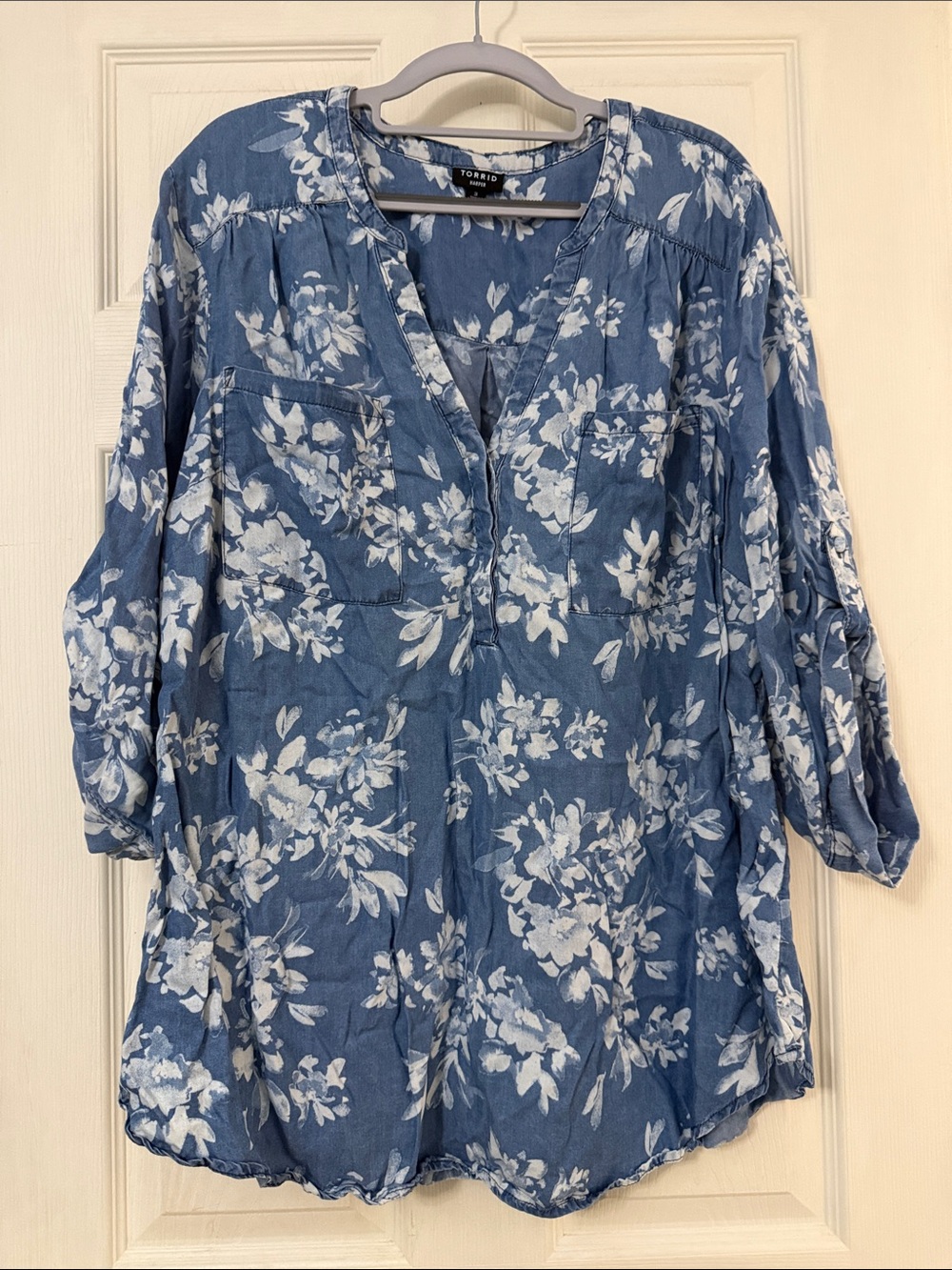 Torrid Harper Rayon Top Sz 3, 3X, 26